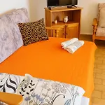Da Rocha 1 Bedroom With Balcony شقة