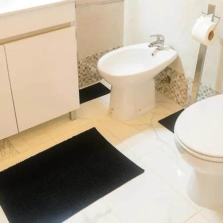 Апартаменты Da Rocha 1 Bedroom With Balcony Портиман