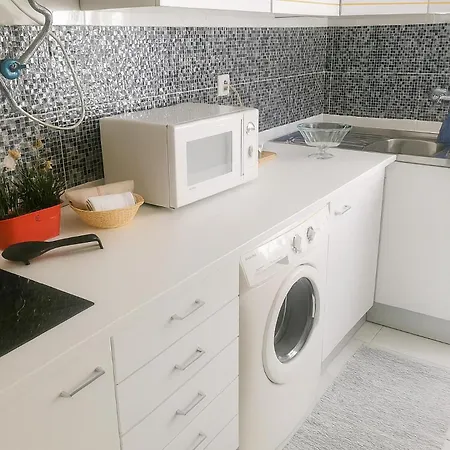 Апартаменты Da Rocha 1 Bedroom With Balcony Портиман